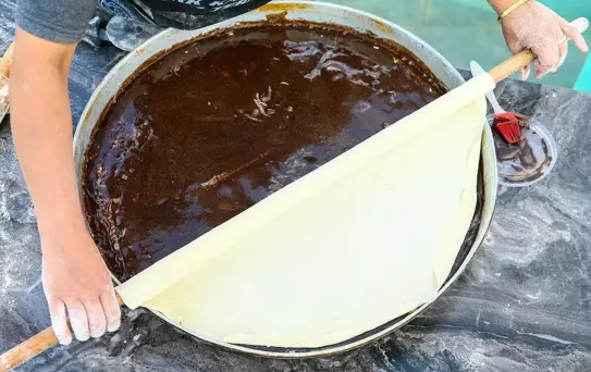 Uşak'ın Zini Hamursuzu: Eşsiz Bir Tatlı