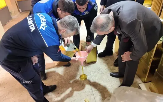 4,5 Ton Sahte Zeytinyağı Ele Geçirildi