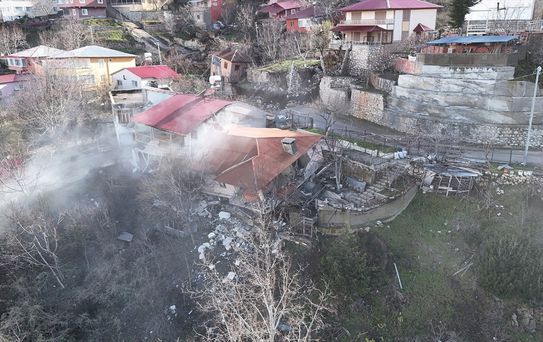 Mersin'de Heyelan: 65 Ev Zarar Gördü