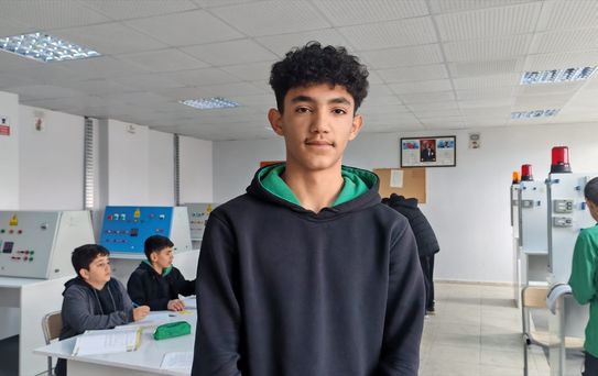 Karaçoban Öğrencileri Işık Saçıyor