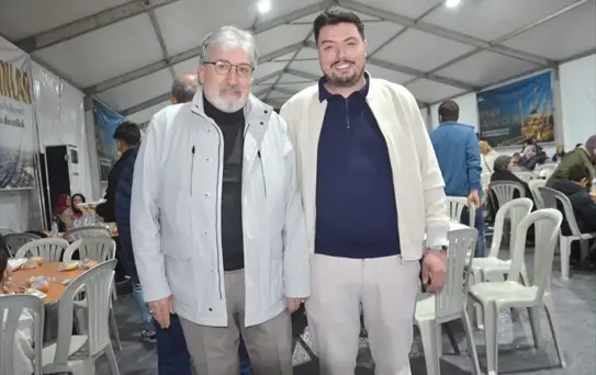 Merih Demiral'dan Ramazan İftarı