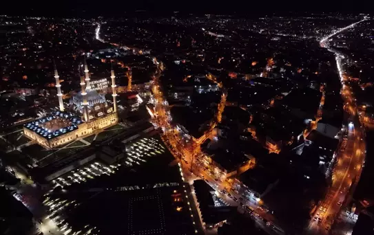 Selimiye Camisi'nde Yenilenen Aydınlatma