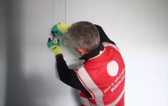 Muş'ta 210 Köy Okuluna Mobil Onarım Desteği