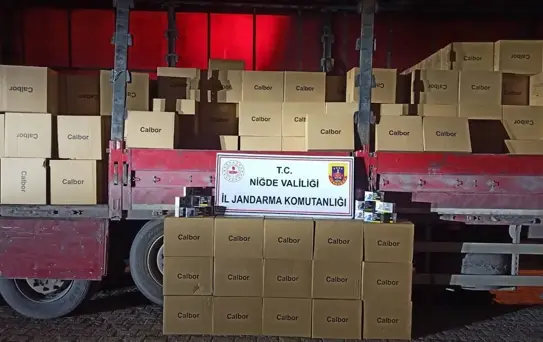 Ulukışla'da 8.8 Milyon Kaçak Sigara Ele Geçirildi