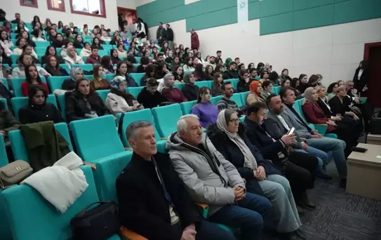 Dijital Dünyada Kadın Sempozyumu Niğde'de