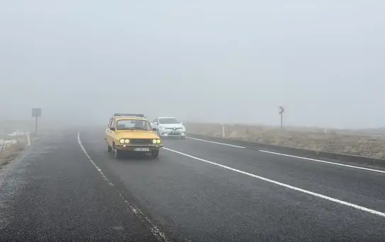 Niğde'de Sis Ulaşımı Olumsuz Etkiliyor