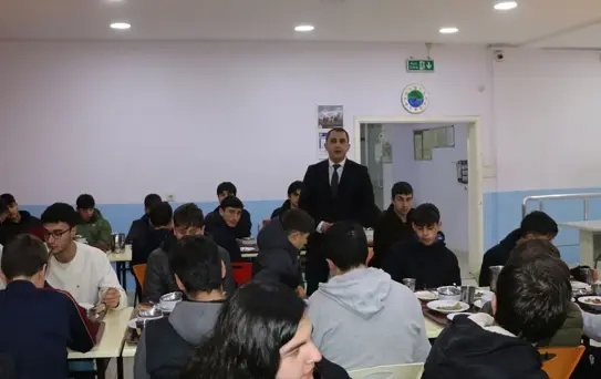 Kaymakam Akça, Öğrencilerle İftar Yaptı