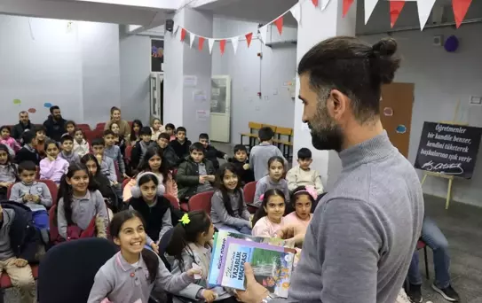 Gürkan Kap'tan Kırsal Okullarda Kitap Sevgisi