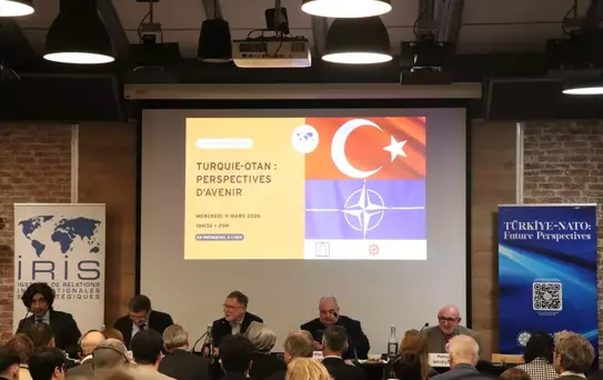 Paris'te 'Türkiye-NATO: Gelecek Perspektifleri' başlıklı konferans düzenlendi