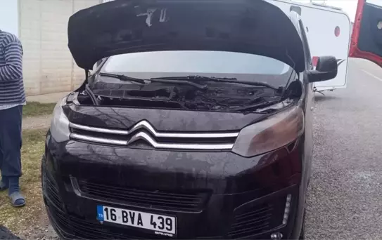 Pazaryeri'nde Minibüs Yangını