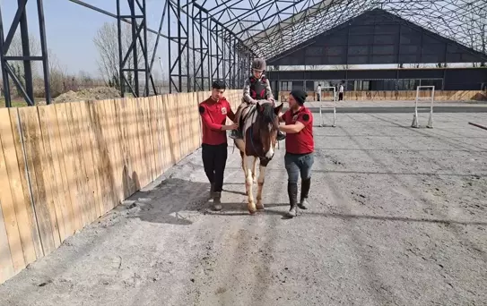 SUBÜ’den Özel Gereksinimli Çocuklara Terapi Programı