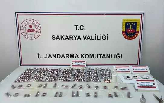 Uyuşturucu Operasyonu: 4 Kişi Tutuklandı