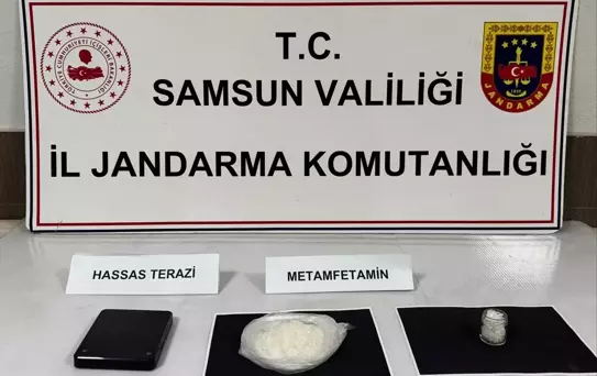 Tavuk Kümesinde Uyuşturucu Ele Geçirildi