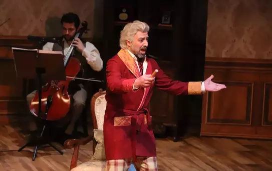 SAMSUN'DA 'HANIM OLAN HİZMETÇİ' PERFORMANSI