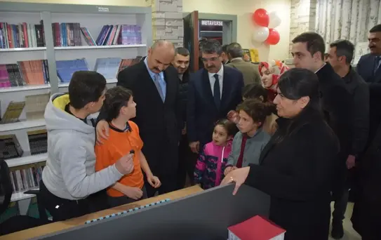 Batman'da Yaşayan Kütüphane Açıldı