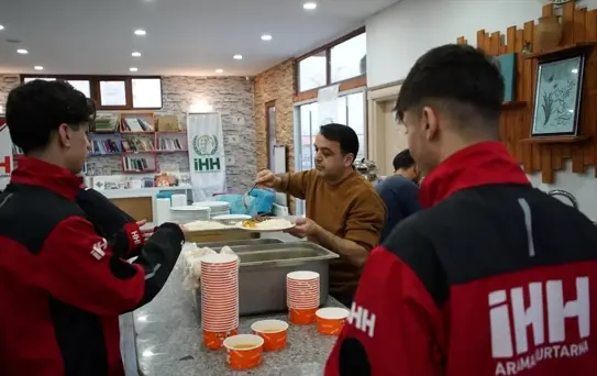 Siirt'te Arama Kurtarma Ekiplerine İftar