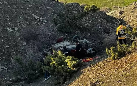 Siirt'te Uçurumdan Düşen Araçta 1 Ölü, 1 Yaralı