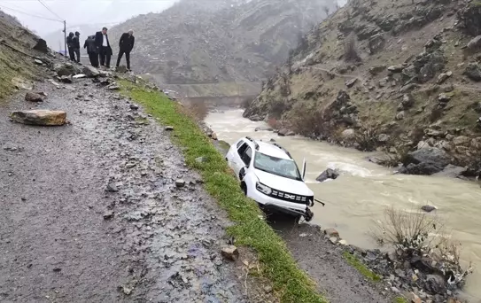 Şırnak'ta Trafik Kazası: 2 Yaralı