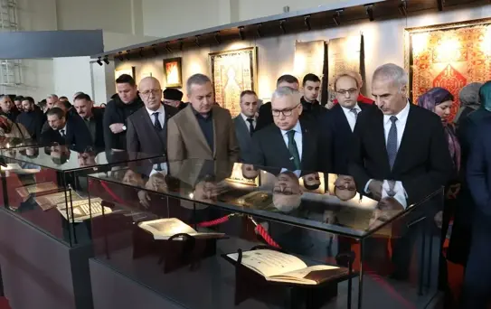 Sivas'ta 'Kutsal Emanetler ve Vakıf Eserleri Sergisi' açıldı