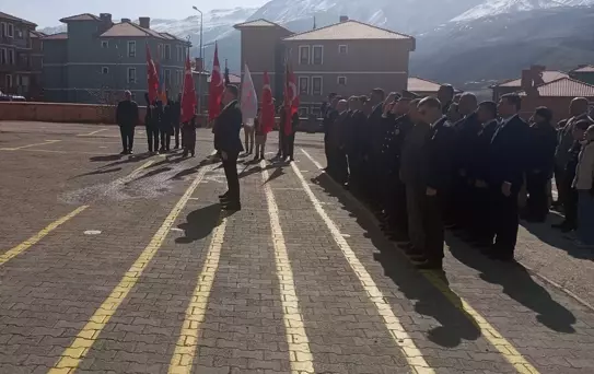 Sivrice'de 18 Mart Şehitleri Anma Günü ve Çanakkale Deniz Zaferi dolayısıyla tören yapıldı