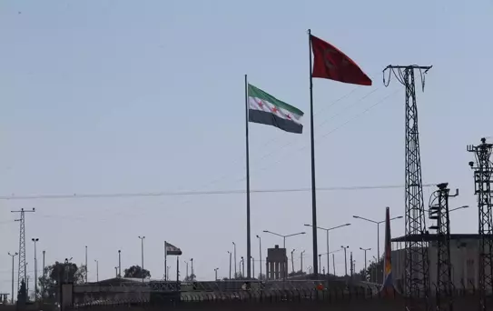 Akçakale Gümrük Kapısı'nda Geçiş Kolaylığı