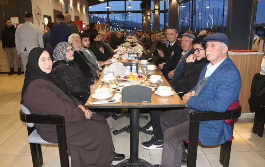 Taşova'da gazi ve şehit aileleri onuruna iftar programı düzenlendi