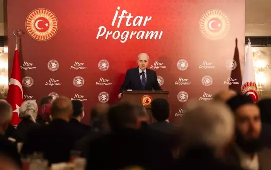 TBMM Başkanı Kurtulmuş, İstanbul'da STK temsilcileriyle iftarda bir araya geldi Açıklaması