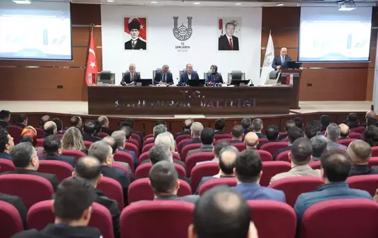 Bozdağ: Orta Çağ zihniyeti ile karşı karşıyayız