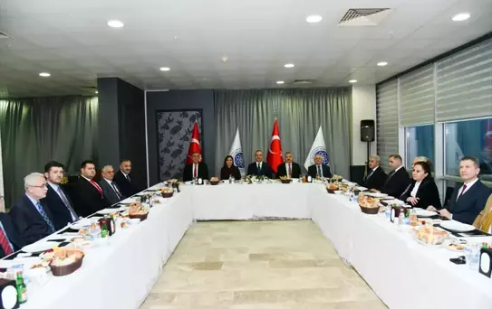 Vali Soytürk İftara Katıldı