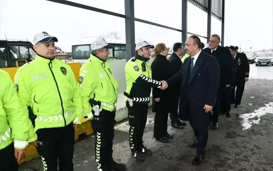 Vali Soytürk'ten Güvenlik Birimlerine Bayram Ziyareti