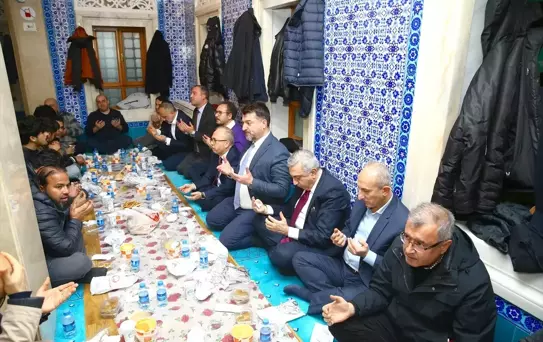 TİKA'dan Bakü'de İftar Programı