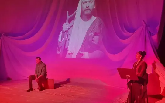 Tiyatro Anadolu'dan 'Aşk Neyledi Yunus' Oyunu