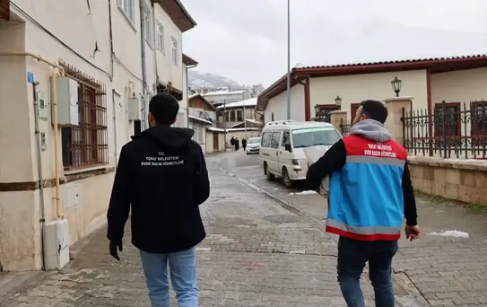 Tokat'ta Sıcak Ramazan Pidesi Dağıtımı