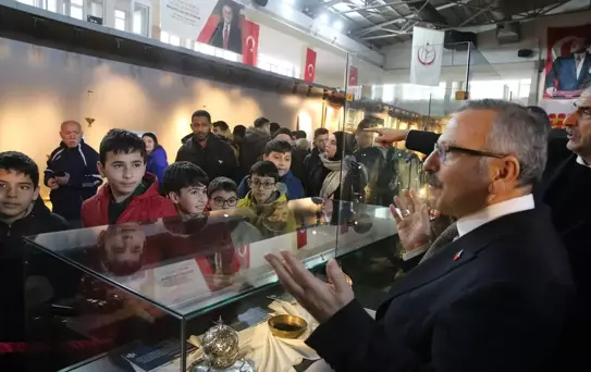 Tokat'ta Kutsal Emanetler Sergisi Açıldı