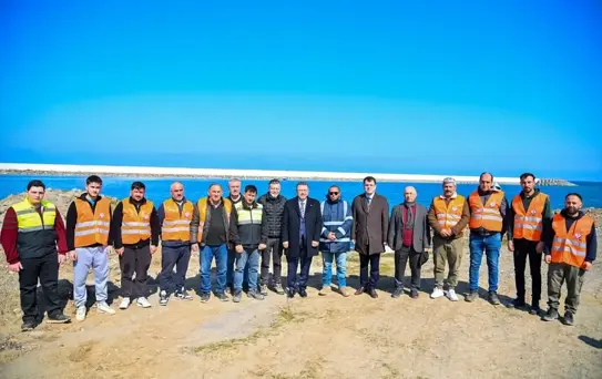 Trabzon Büyükşehir Belediye Başkanı Genç, Uzunkum Yaşam Alanı'nın yapılacağı bölgeyi inceledi
