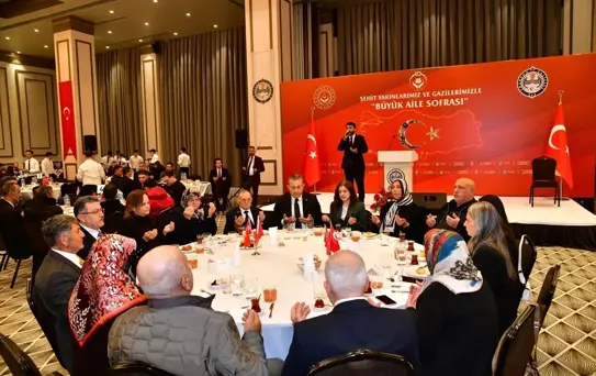Trabzon'da şehit aileleri ve gaziler için iftar programı düzenlendi