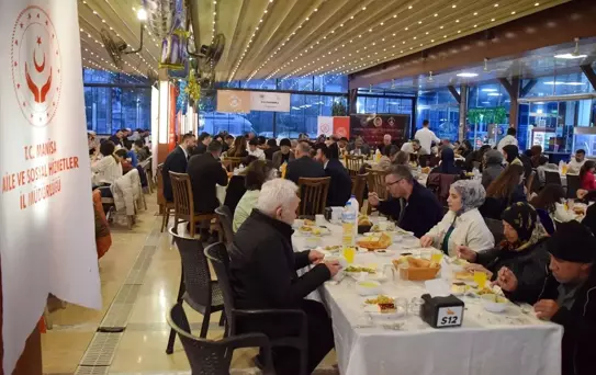 Turgutlu'da İftar Buluşması