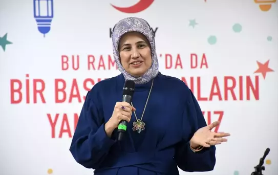 Kızılay'dan Huzurevi Ziyareti