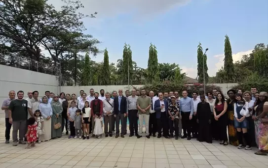 Büyükelçi Poroy Nijerya'daki Türklerle Bayramlaştı