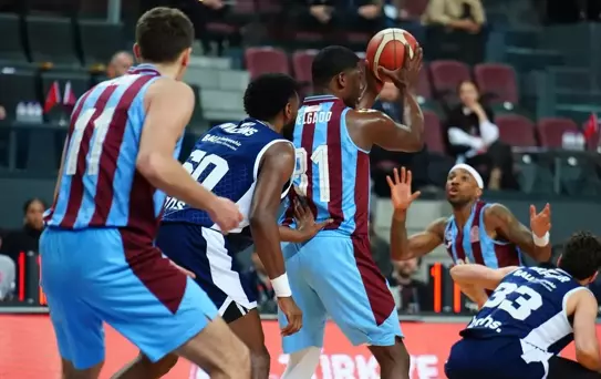 Bahçeşehir Koleji Trabzonspor'u Yendi