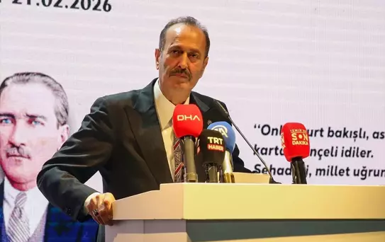 Ülkü Ocakları, İzmir'de 'Şehadetin Sofrası Ülkücü Şehitler Hatıra İftarı'nda buluştu