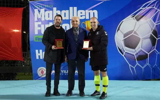 Ümraniye'de Mahalle Futbol Turnuvası Finali