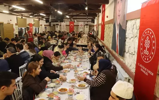 Ramazan'da Gönül Sınırlarını Aşan Yardımlar