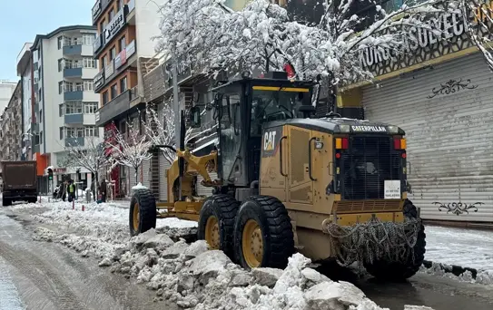 Doğu Anadolu'da Karla Mücadele