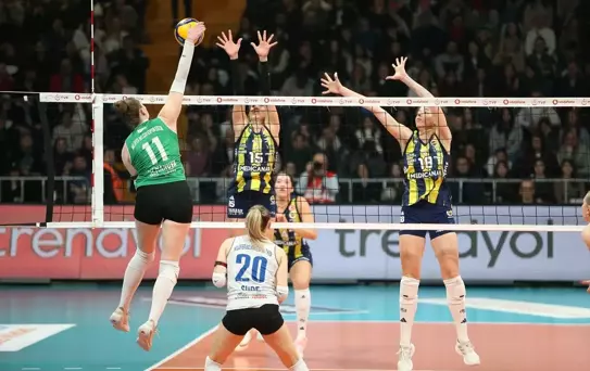Fenerbahçe Medicana, Nilüfer'i 3-0 Geçti