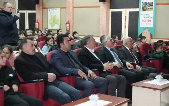 Sinan Yağmur Çubuk'ta Konferans Verdi