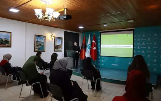 YEE tarafından Arnavutluk'ta Mehmet Akif Ersoy şiir okuma ve bilgi yarışması düzenlendi