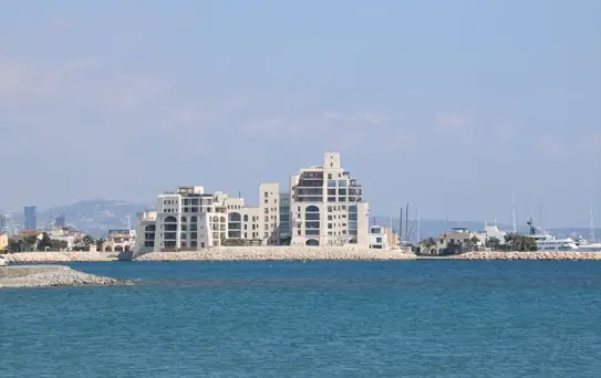 Yunan Fırkateyni Limasol'a Ulaştı