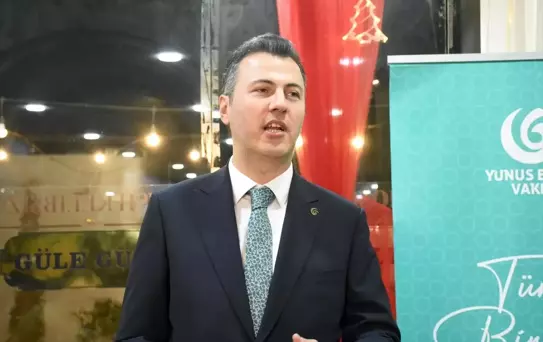 Yunus Emre Enstitüsü'nden İftar Programı