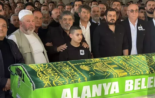 Alper Arıkan Toprağa Verildi